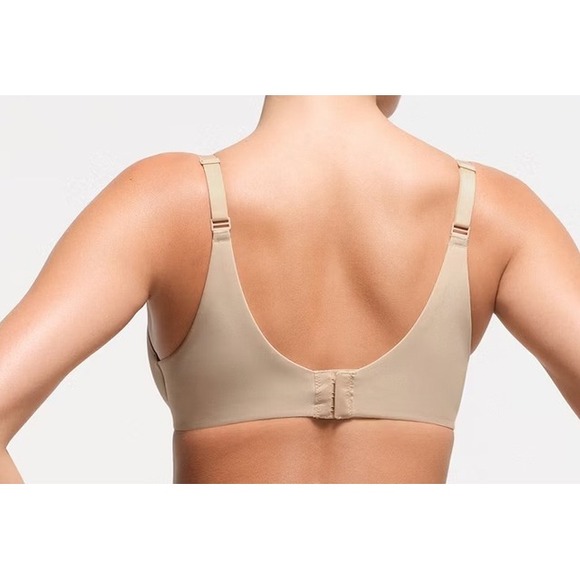 2/$30 NEW Skims Beige SMOOTHING‎ INTIMATES COVERAGE BRA Lightly Lined Underwire - Picture 3 of 16